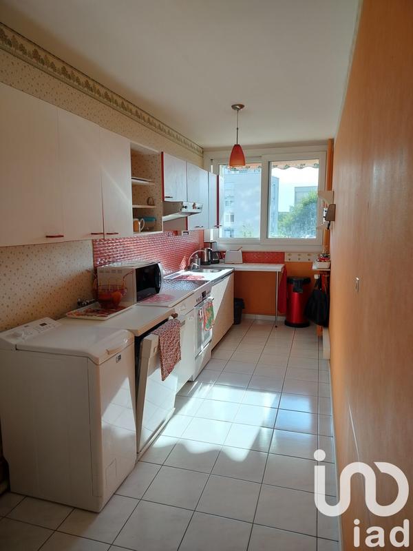 Appartement - 96 m² - 6 pièces