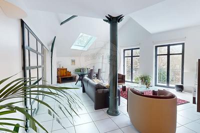 Appartement - 140 m² - 6 pièces