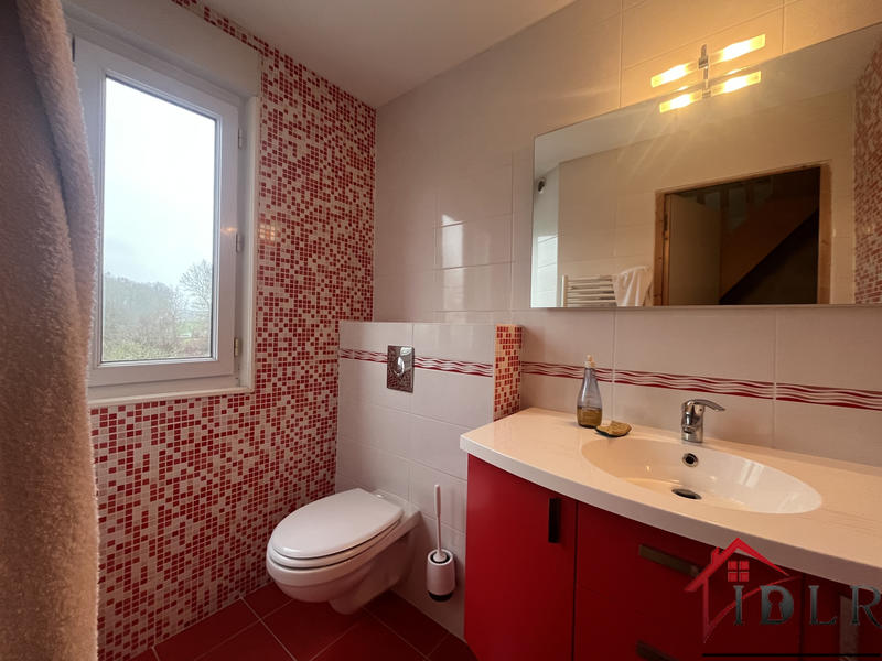 Maison - 210 m² - 8 pièces