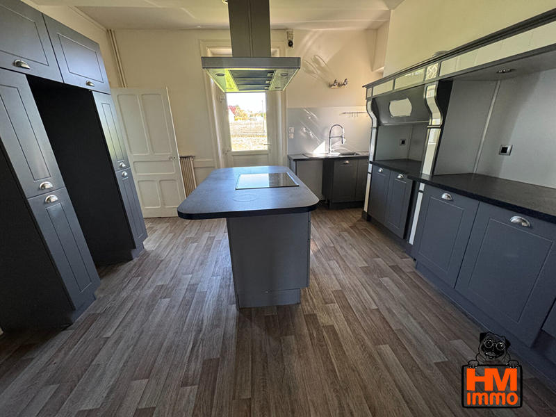 Maison - 122 m² - 5 pièces