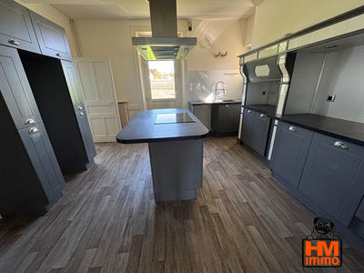 Maison - 122 m² - 5 pièces