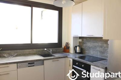 Chambre - 99 m² - 1 pièce