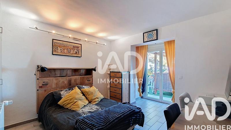 Maison - 168 m² - 8 pièces