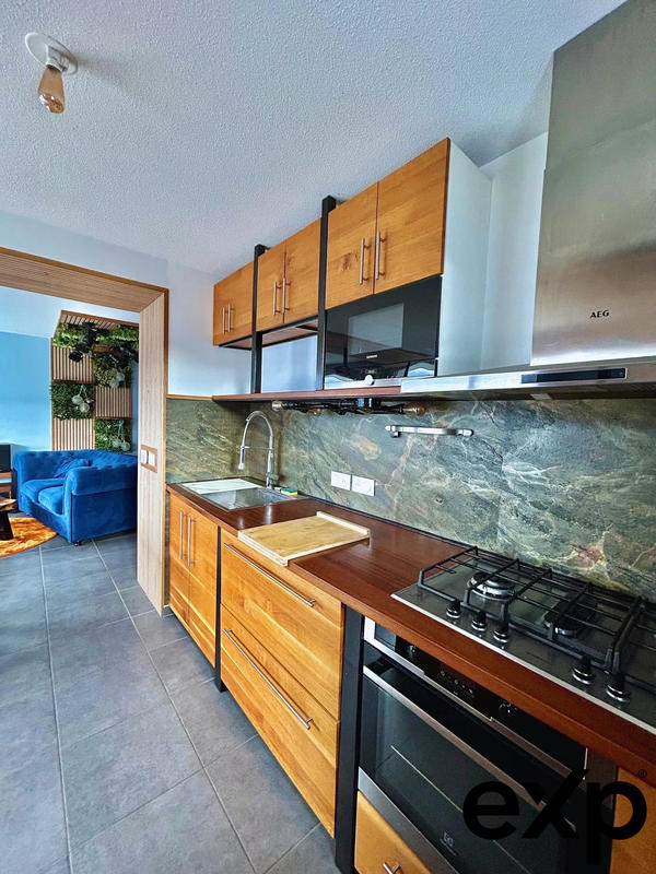 Appartement - 64 m² - 2 pièces