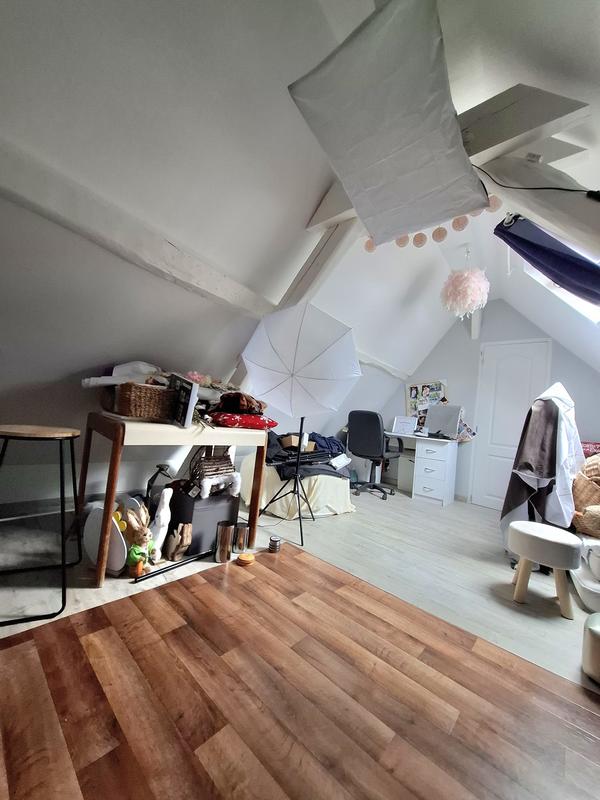 Maison traditionnelle - 92 m² - 4 pièces