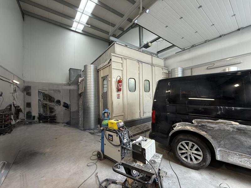 Fonds de commerce - 106 m²