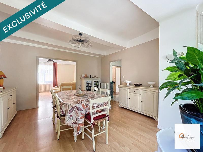 Maison - 160 m² - 8 pièces