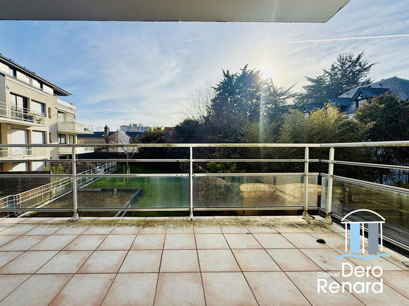 Appartement - 99 m² - 4 pièces