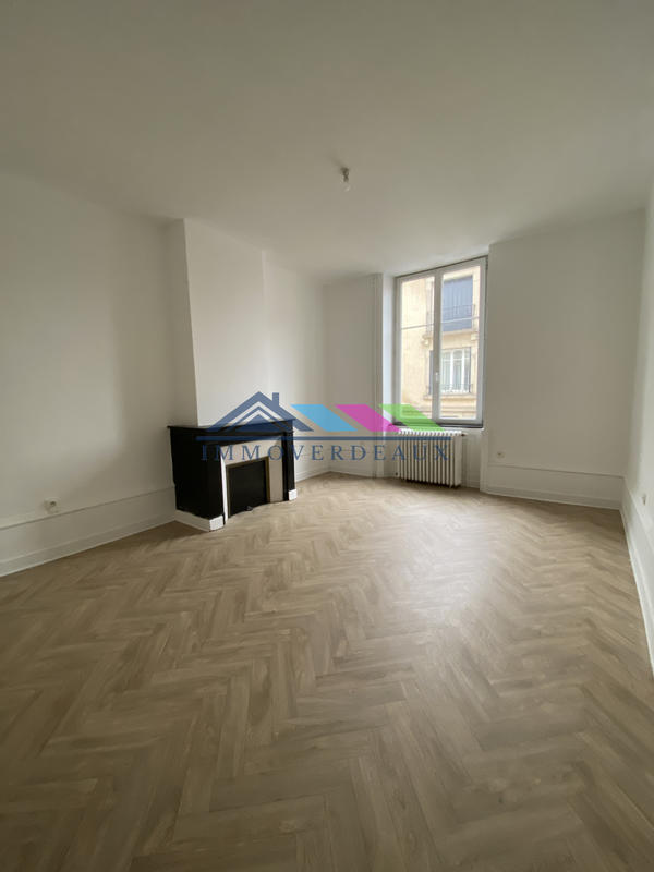 Appartement - 115 m² - 5 pièces