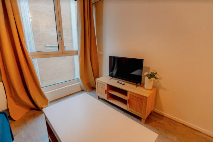 Studio - 15 m² - 1 pièce