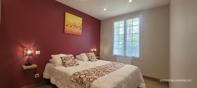 Propriété - 286 m² - 15 pièces