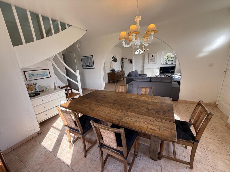 Maison - 95 m² - 4 pièces