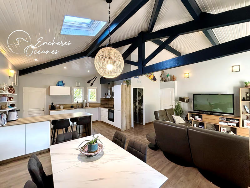 Maison - 120 m² - 4 pièces