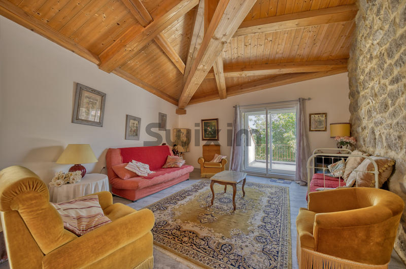 Mas - 505 m² - 15 pièces