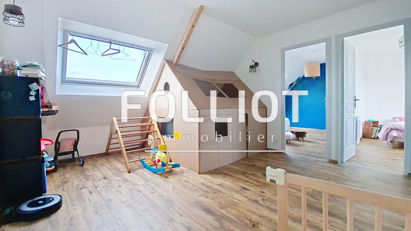 Maison - 140 m² - 7 pièces