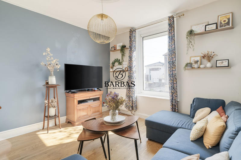 Maison - 101 m² - 5 pièces