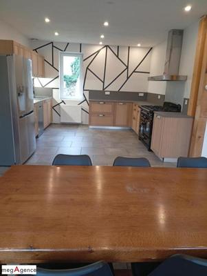 Maison - 160 m² - 6 pièces