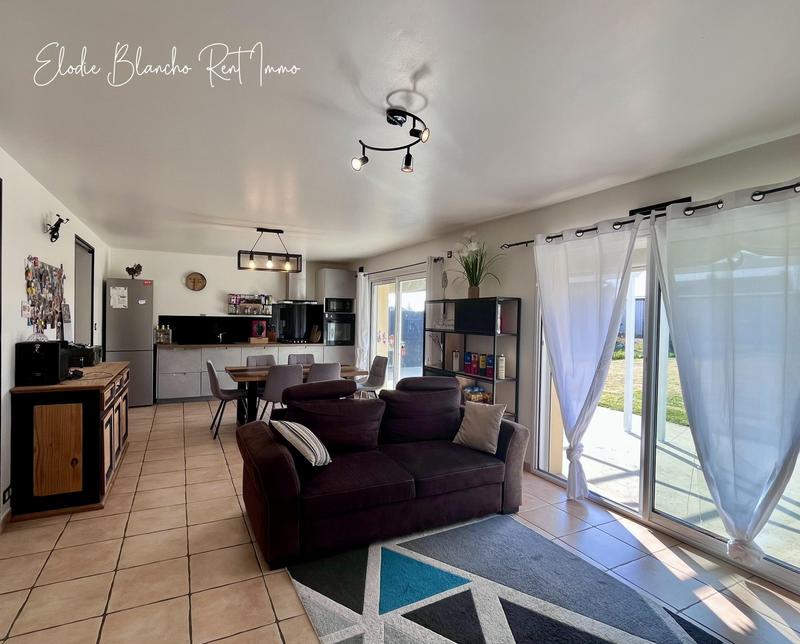 Maison - 84 m² - 4 pièces