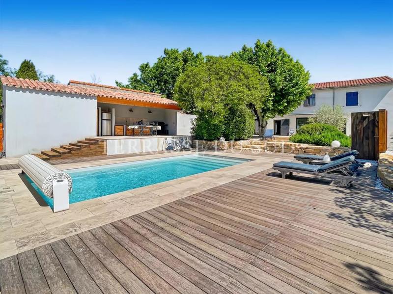 Maison - 171 m² - 6 pièces