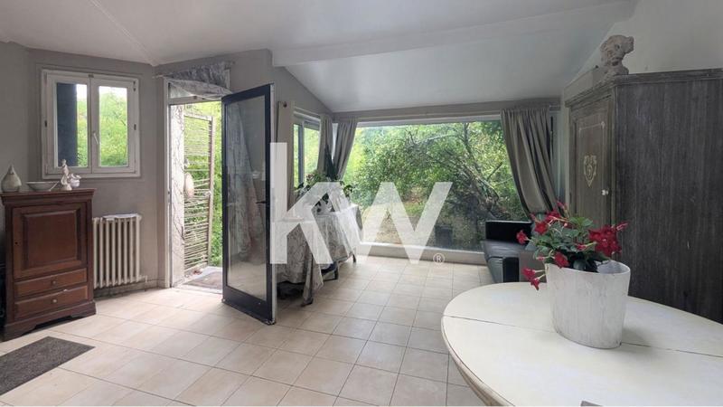 Maison - 135 m² - 7 pièces