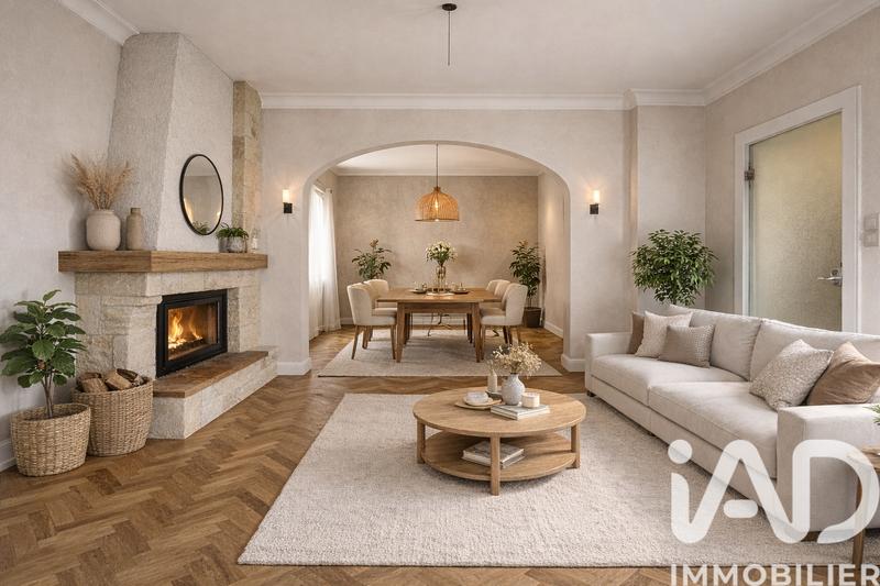 Maison de ville - 131 m² - 6 pièces