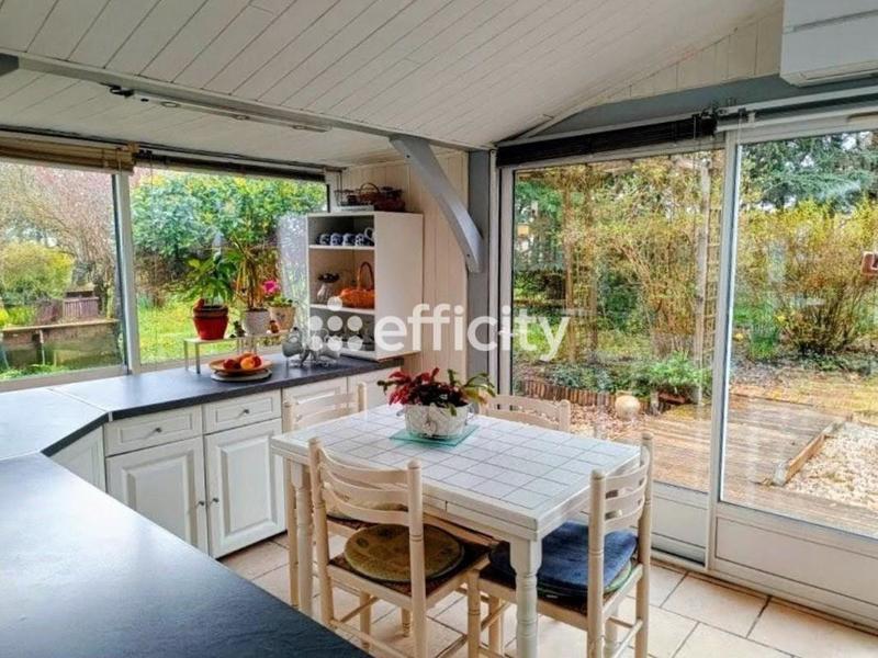 Maison - 164 m² - 8 pièces