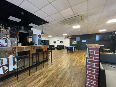 Fonds de commerce - 500 m²