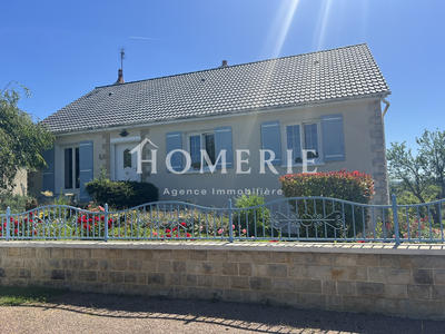 Maison - 98 m² - 5 pièces