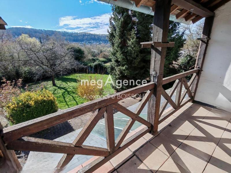 Maison - 98 m² - 4 pièces