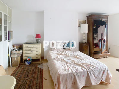 Maison - 193 m² - 5 pièces