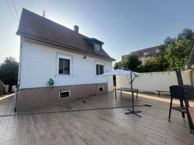 Maison - 108 m² - 6 pièces