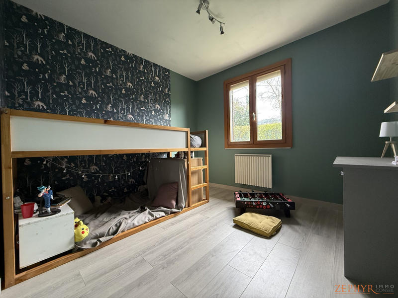 Villa - 90 m² - 4 pièces