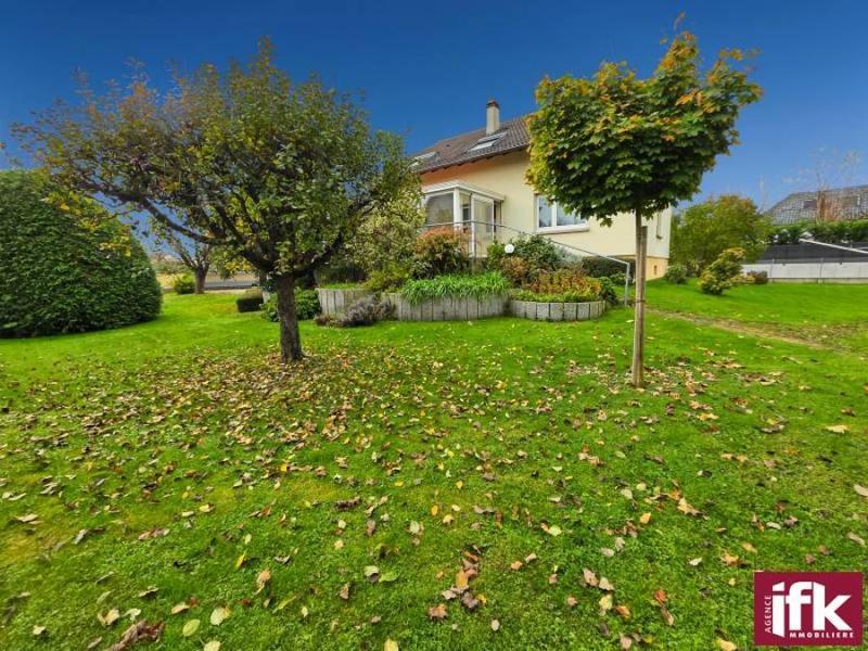 Maison - 201 m² - 7 pièces