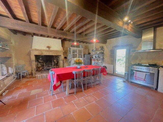 Maison - 141 m² - 6 pièces