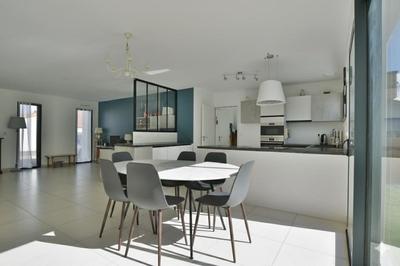 Maison - 115 m² - 6 pièces