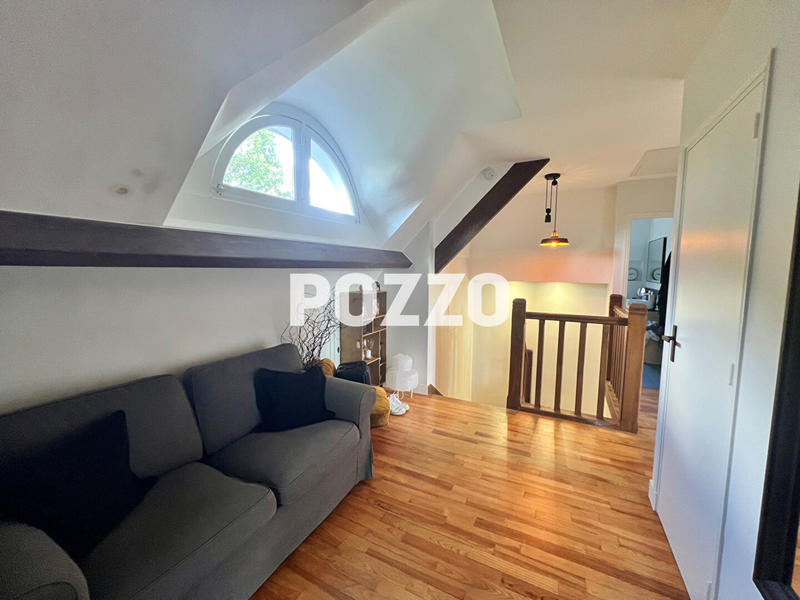 Maison - 150 m² - 6 pièces