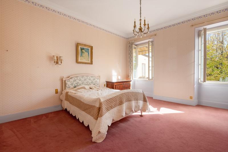 Maison bourgeoise - 385 m² - 12 pièces