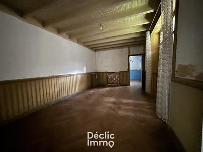 Maison - 180 m² - 6 pièces