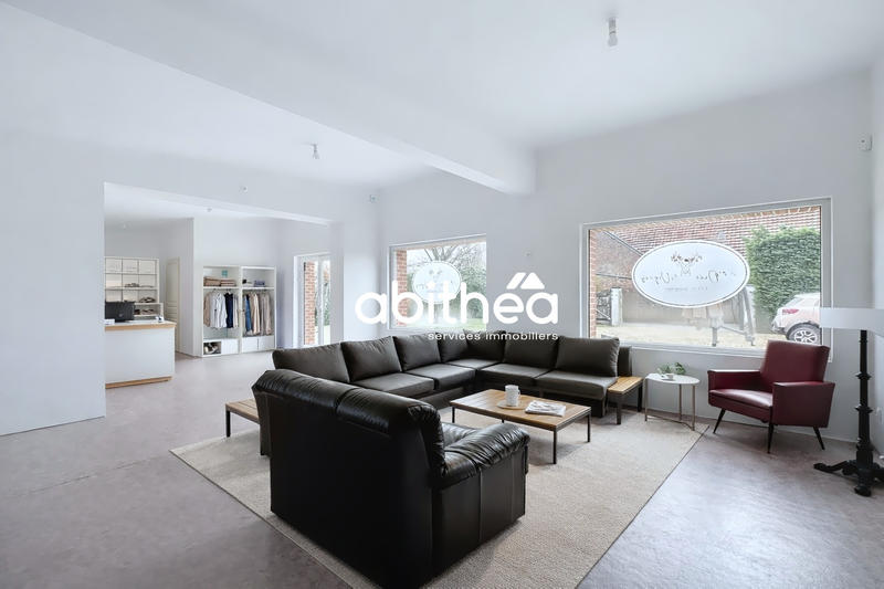 Maison - 380 m² - 13 pièces