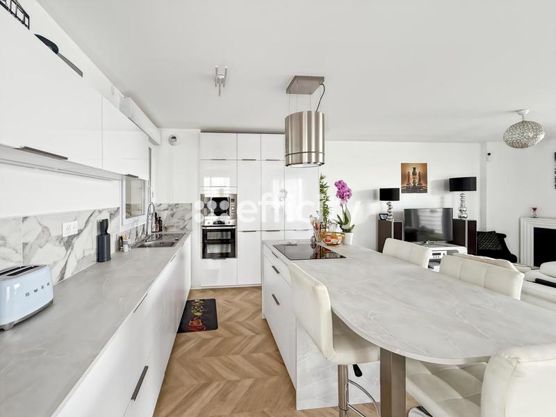 Appartement - 76 m² - 3 pièces