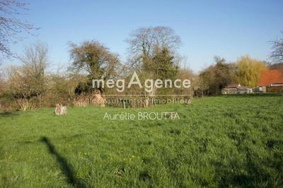 Terrain constructible - 859 m²