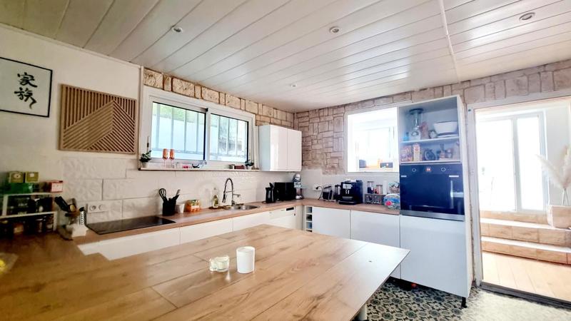 Maison - 122 m² - 4 pièces