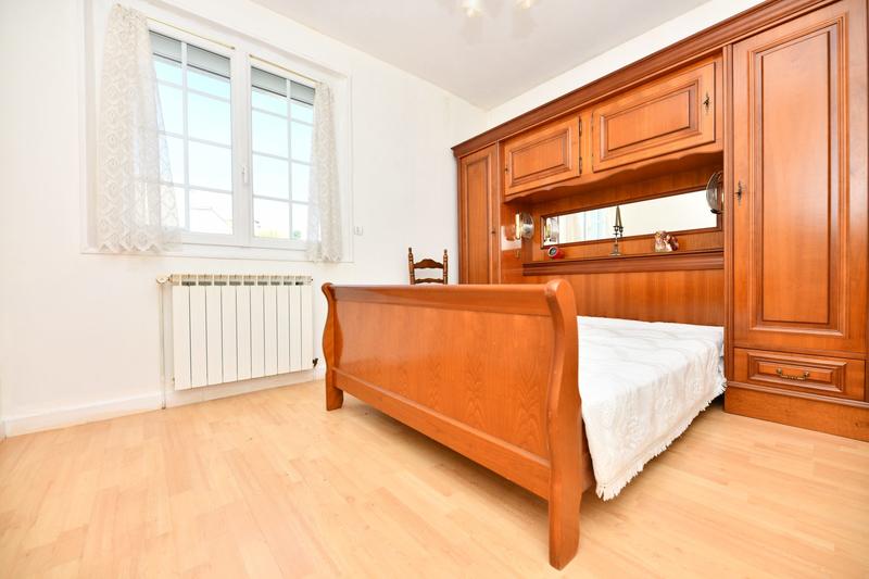 Maison - 177 m² - 6 pièces