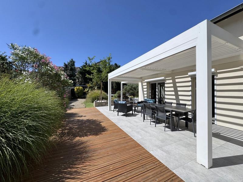 Maison - 172 m² - 8 pièces