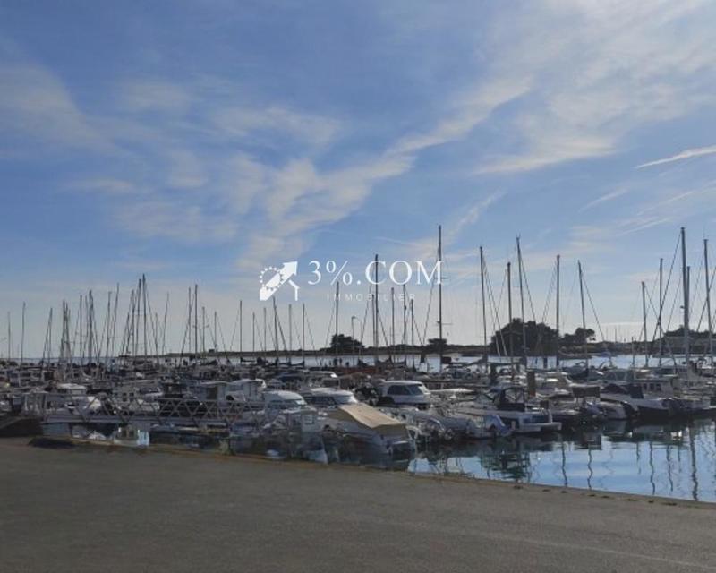 Appartement - 90 m² - 4 pièces