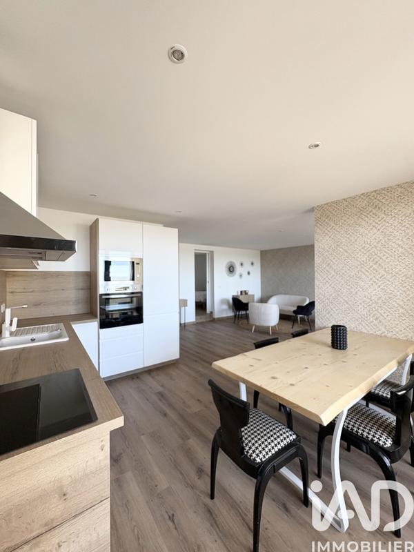 Appartement - 92 m² - 4 pièces