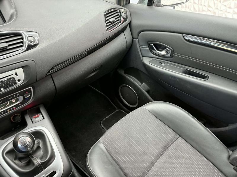 Renault Scénic 1.5 DCi eco2 s&amp;S 110 Cv