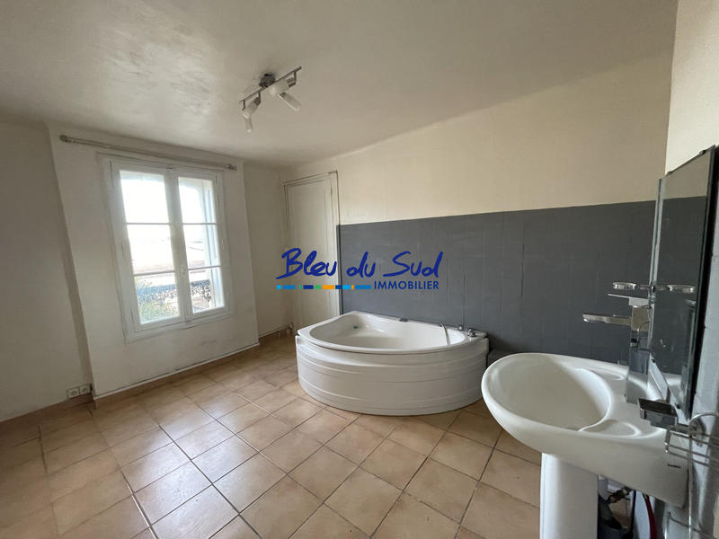 Maison - 70 m² - 6 pièces