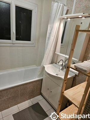 Chambre - 11 m² - 1 pièce