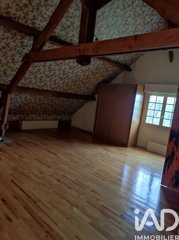 Maison - 94 m² - 5 pièces